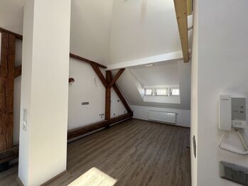 Pronájem kancelářských prostor 151 m², Rožnov pod Radhoštěm