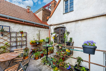 Prodej nájemního domu 185 m², Pardubice