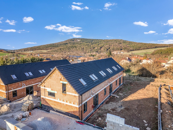 Prodej bytu 4+kk v osobním vlastnictví 90 m², Jince