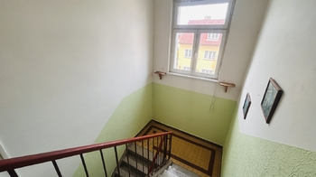 Společné prostory domu - Prodej bytu 2+1 v družstevním vlastnictví 55 m², Praha 5 - Košíře