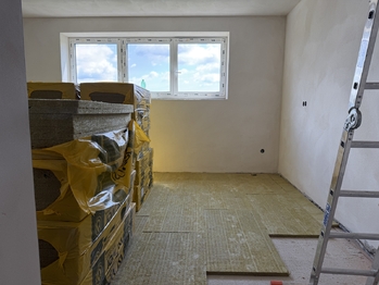 Prodej bytu 2+kk v osobním vlastnictví 50 m², Cvrčovice