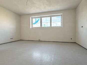 Prodej bytu 2+kk v osobním vlastnictví 50 m², Cvrčovice