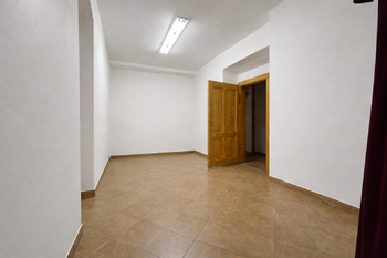 Pronájem skladovacích prostor 70 m², Čečelice