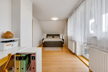 Prodej domu 160 m², Hořesedly