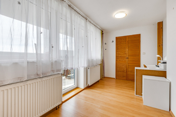 Prodej domu 160 m², Hořesedly