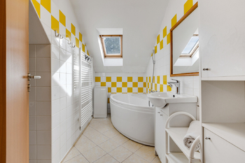 Prodej domu 160 m², Hořesedly