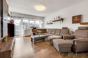 Prodej domu 160 m², Hořesedly