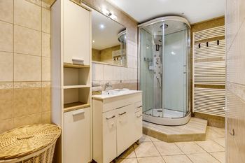 Prodej domu 160 m², Hořesedly