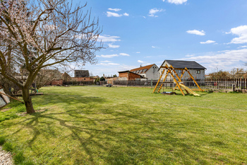 Prodej domu 160 m², Hořesedly