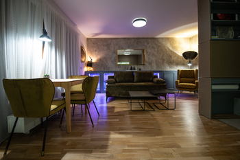 Pronájem bytu 1+kk v osobním vlastnictví 46 m², Praha 7 - Troja