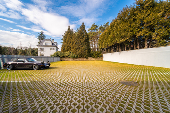 Prodej bytu 1+kk v osobním vlastnictví 50 m², Praha 9 - Klánovice