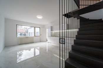 Prodej bytu 3+kk v osobním vlastnictví 76 m², Praha 9 - Klánovice