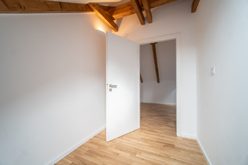 Prodej bytu 3+kk v osobním vlastnictví 76 m², Praha 9 - Klánovice