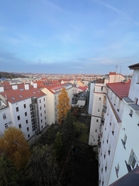 Prodej bytu 5+1 v osobním vlastnictví 135 m², Praha 5 - Smíchov
