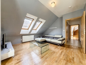 Vizualizace pokoj - Prodej bytu 5+1 v osobním vlastnictví 135 m², Praha 5 - Smíchov