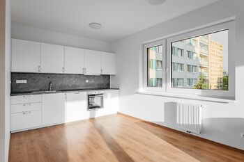 Prodej bytu 2+kk v osobním vlastnictví 55 m², Praha 9 - Letňany