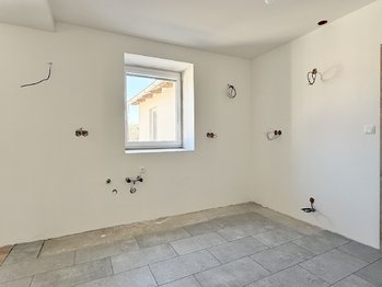 Kuchyň - příprava pro nového vlastníka - Prodej domu 183 m², Čejkovice
