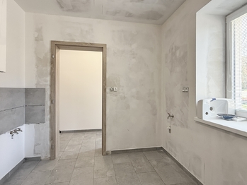 Technická před dokončením - Prodej domu 183 m², Čejkovice