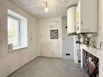 Technická před dokončením - Prodej domu 183 m², Čejkovice