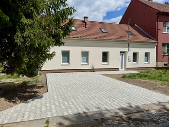 Prodej domu 183 m², Čejkovice