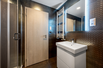 Pronájem bytu 1+kk v osobním vlastnictví 33 m², Praha 9 - Vysočany