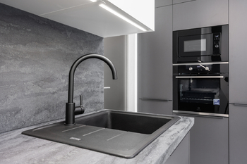 Pronájem bytu 1+kk v osobním vlastnictví 33 m², Praha 9 - Vysočany