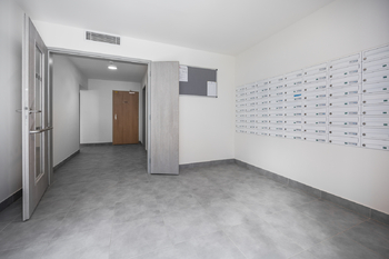 Pronájem bytu 1+kk v osobním vlastnictví 33 m², Praha 9 - Vysočany