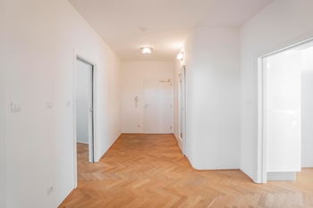 Chodba. - Pronájem bytu 3+kk v osobním vlastnictví 82 m², Písek