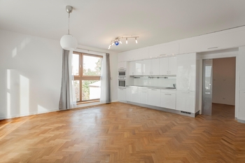 Obývací pokoj + KK. - Pronájem bytu 3+kk v osobním vlastnictví 82 m², Písek