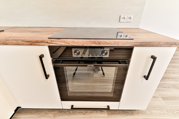 +420 739 604 767 I www.vaclavadamcik.cz I vaclav.adamcik@re-max.cz I pronájem bytu 2+kk Kaňovice - Pronájem bytu 2+kk v osobním vlastnictví 40 m², Kaňovice