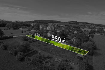 Prodej pozemku 950 m², Mořina