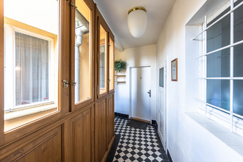 Prodej bytu 6 a více v osobním vlastnictví 143 m², Praha 1 - Staré Město