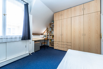 Prodej bytu 6 a více v osobním vlastnictví 143 m², Praha 1 - Staré Město