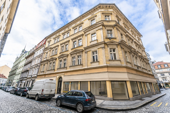 Prodej bytu 6 a více v osobním vlastnictví 143 m², Praha 1 - Staré Město