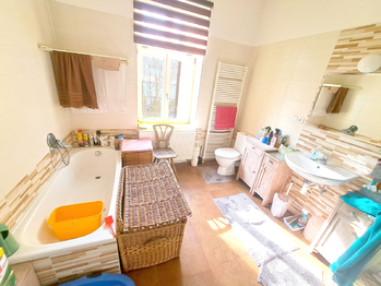 Prodej nájemního domu 654 m², Jablonec nad Nisou