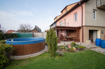 Prodej domu 207 m², Žitenice