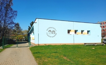 Tudy se jde na zahradu. - Prodej bytu 3+1 v osobním vlastnictví 64 m², Rakovník