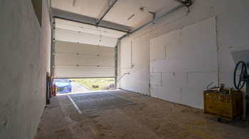 Prodej výrobních prostor 3996 m², Jívka