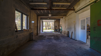 Prodej výrobních prostor 3996 m², Jívka