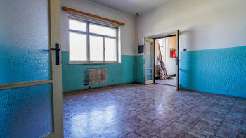 Prodej výrobních prostor 3996 m², Jívka