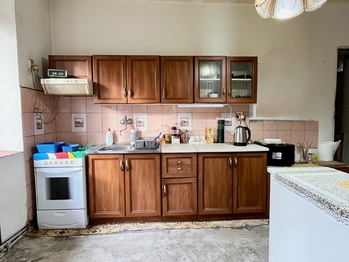 Prodej domu 120 m², Horní Kruty