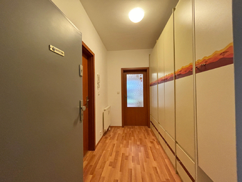 Pronájem bytu 1+kk v osobním vlastnictví 39 m², Praha 10 - Záběhlice