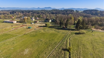 Prodej pozemku 1053 m², Česká Lípa