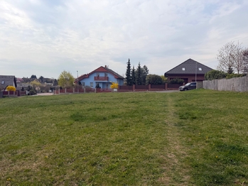 Prodej pozemku 821 m², Hřebeč