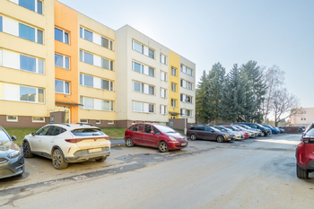Prodej bytu 3+1 v osobním vlastnictví 72 m², Jesenice