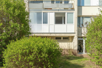 Prodej bytu 3+1 v osobním vlastnictví 72 m², Jesenice