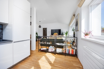 Kuchyně - Prodej bytu 3+kk v osobním vlastnictví 77 m², Praha 2 - Nusle