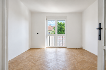 Obývací pokoj - Prodej bytu 2+1 v osobním vlastnictví 46 m², Kyjov