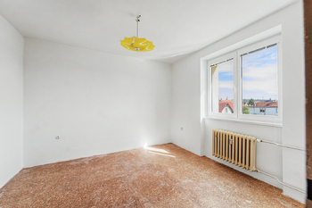 Pokoj - Prodej bytu 3+1 v osobním vlastnictví 66 m², Úvaly