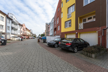 Prodej domu 330 m², Praha 9 - Kyje